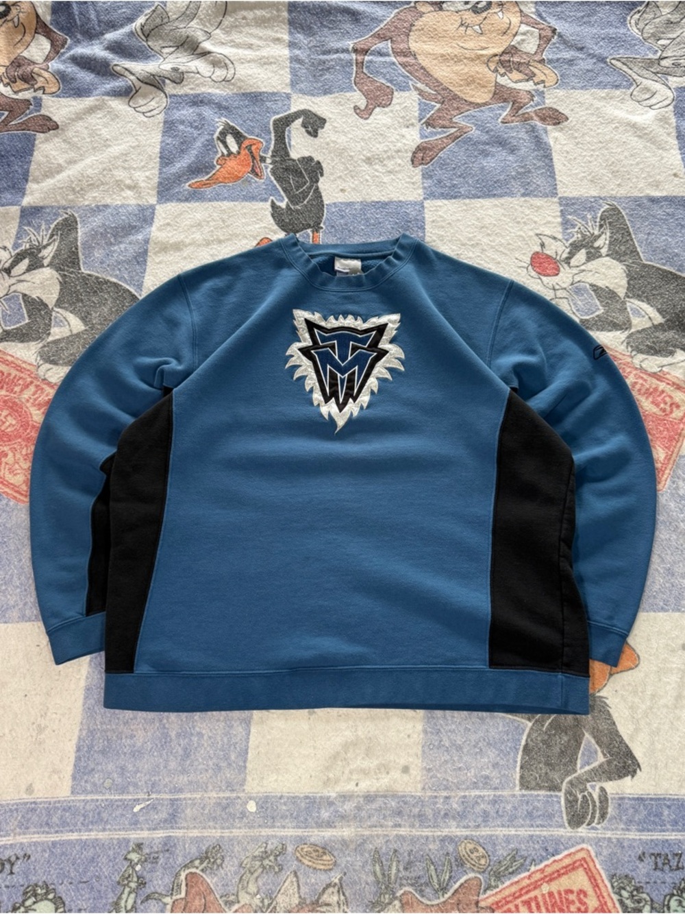Vintage Minnesota Timberwolves crewneck sweatshirt